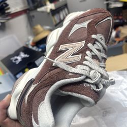 New Balance 9060 Rich Oak 10
