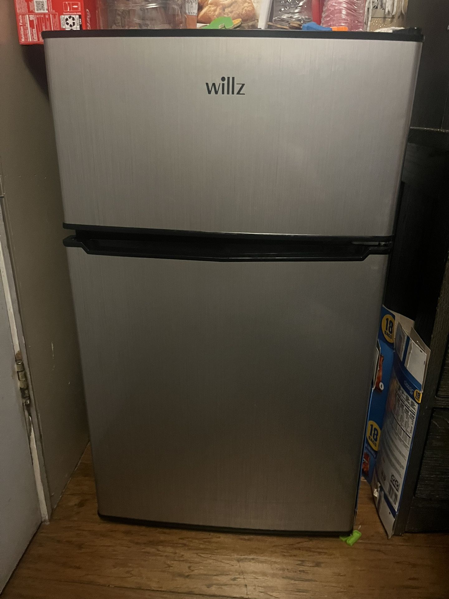 Mini Fridge Perfect Condition $100
