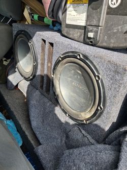 Speakers subwoofers