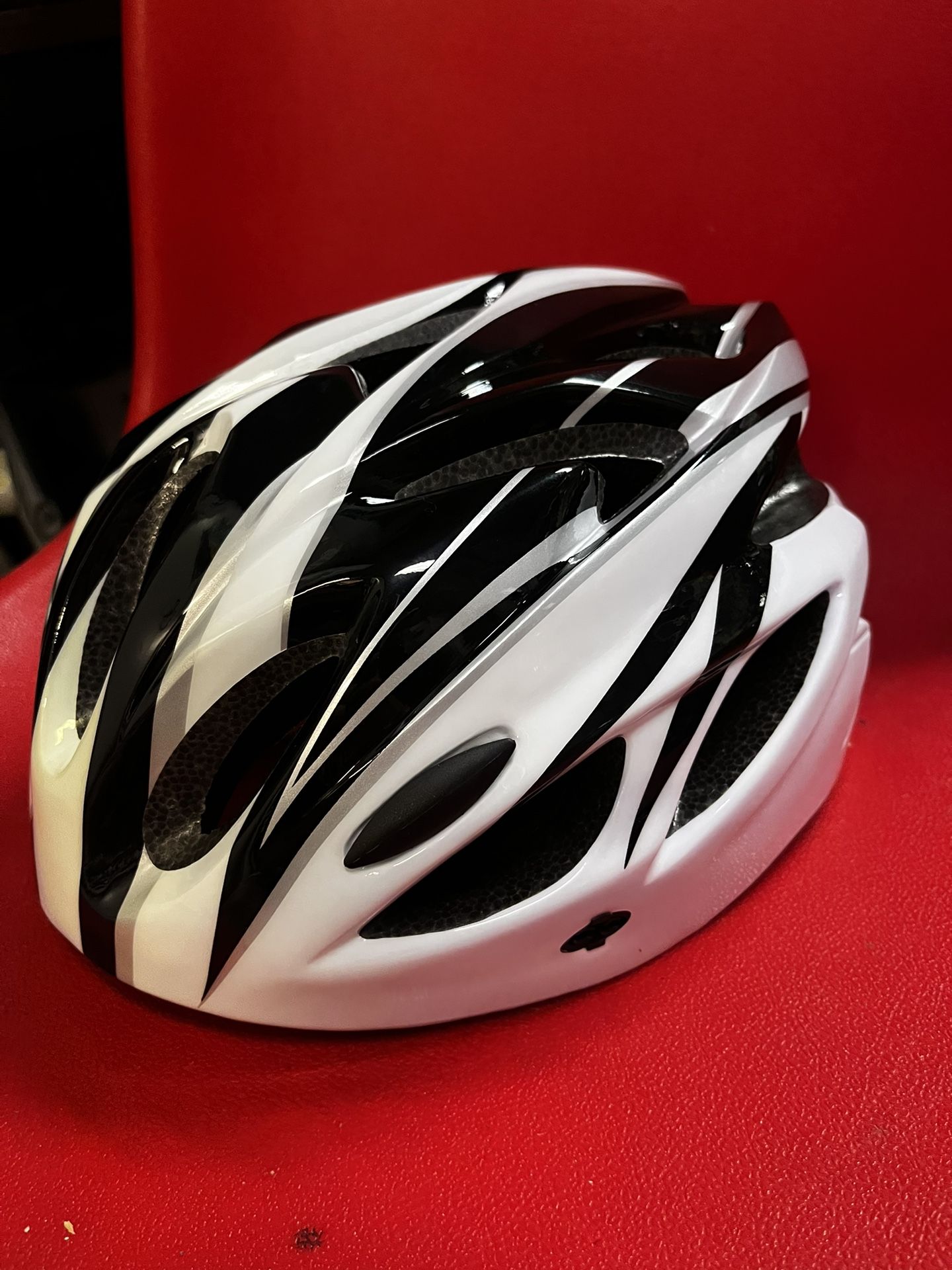 Unisex Adjustable Adult Bicycle Helmet
