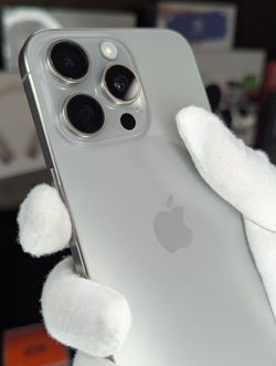 📱 iPhone 15 Pro Max – Now Just $729 or $1 Down! Save 45% 💥