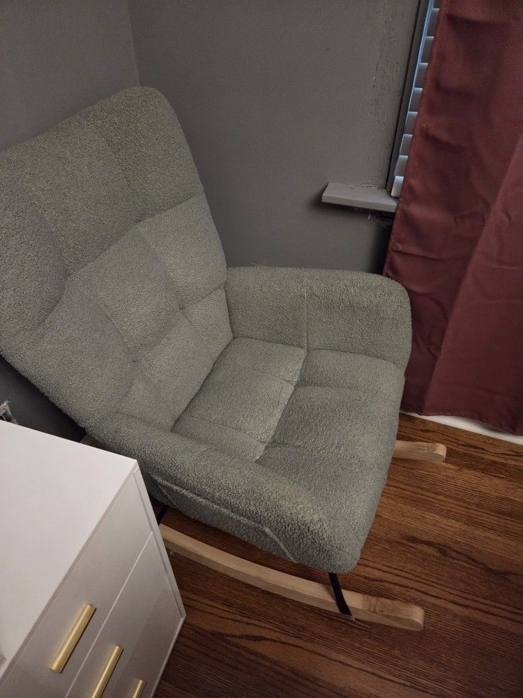 Nursery Chair