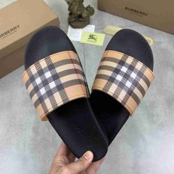 Burberry slides size 11