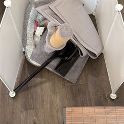 CAT ITEMS  > LOOK AT DESCRIPTION