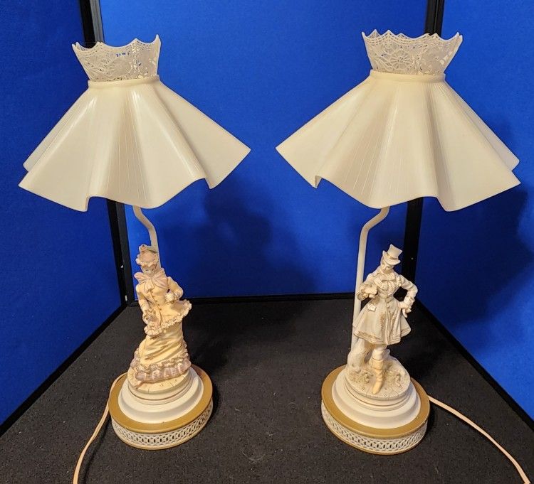 Vintage Figure Table Lamps Set