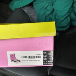 Kids Boots Size 1