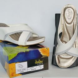Italina Summer Rio Rhinestone Platform Wedge Sandal White Size 11 New In Box