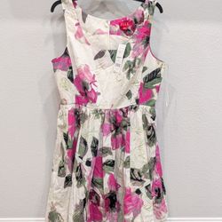Elle Sleeveless Floral Fit and Flare Dress, specifically known as the "Garden Party" style