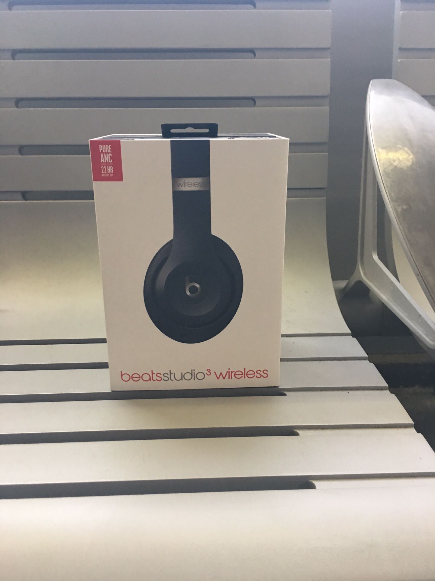 Beats Studio 3 wireless (blue black color)