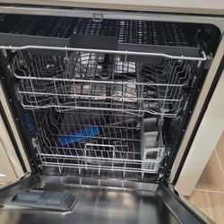 Brand New Frigidaire Dishwasher For Sale