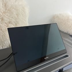 ViewSonic VX1655-4K-OLED 15.6" Portable 4K Monitor - Excellent Condition