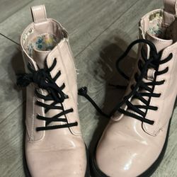 Girls Pink Boots 🥾 