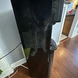 Avalon A5BLK Bottleless Water Dispenser - Black Pick up from 2290 Central Park Avenue, Yonkers NY