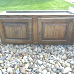 Free Cabinets 