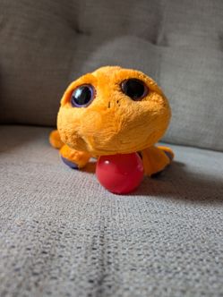Cute turtle stuffy