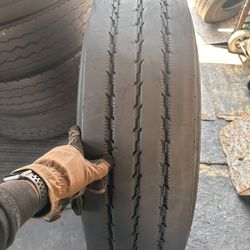 11r22.5 Continental 