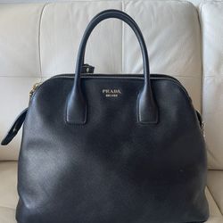 Black Saffiano Leather Prada Two Handle Tote With Zippers 