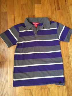 Kids shirt size small