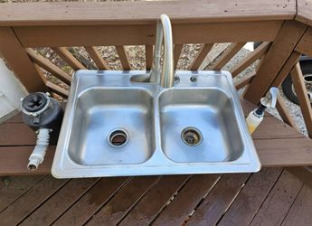 Stainless Steel Sink With Faucet And Soap Dispenser 
