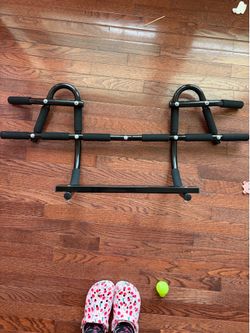 Doorway Pull-Up Bar Multi-Grip
