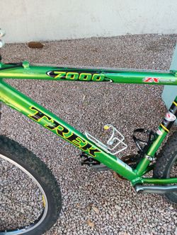 Trek 7000 ZX Mountain Bike