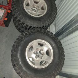 Toyota land cruiser FJ80s