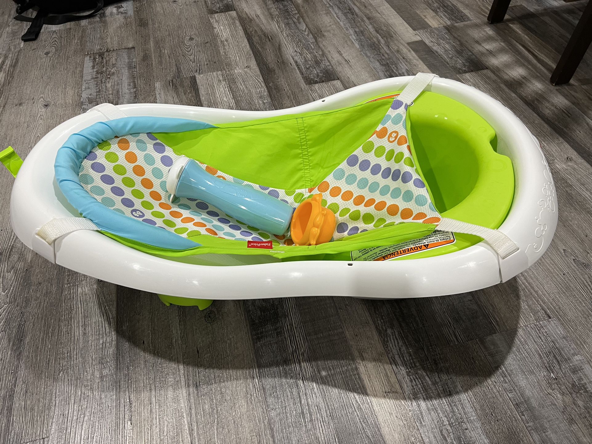 FisherPrice Baby Bathtub 