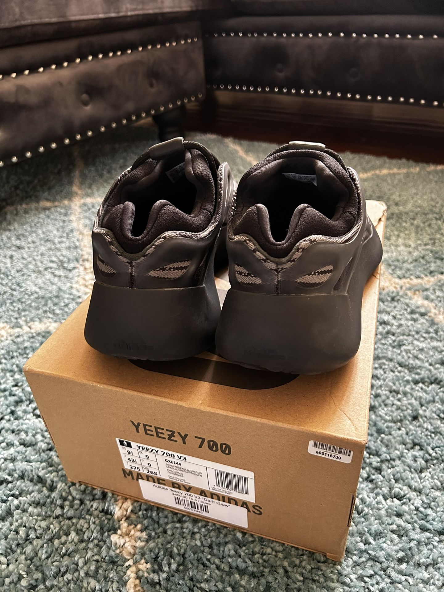 2021 Yeezy 700 V3 ‘Dark Glow’
