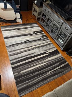 Carpet 8ft X 5ft