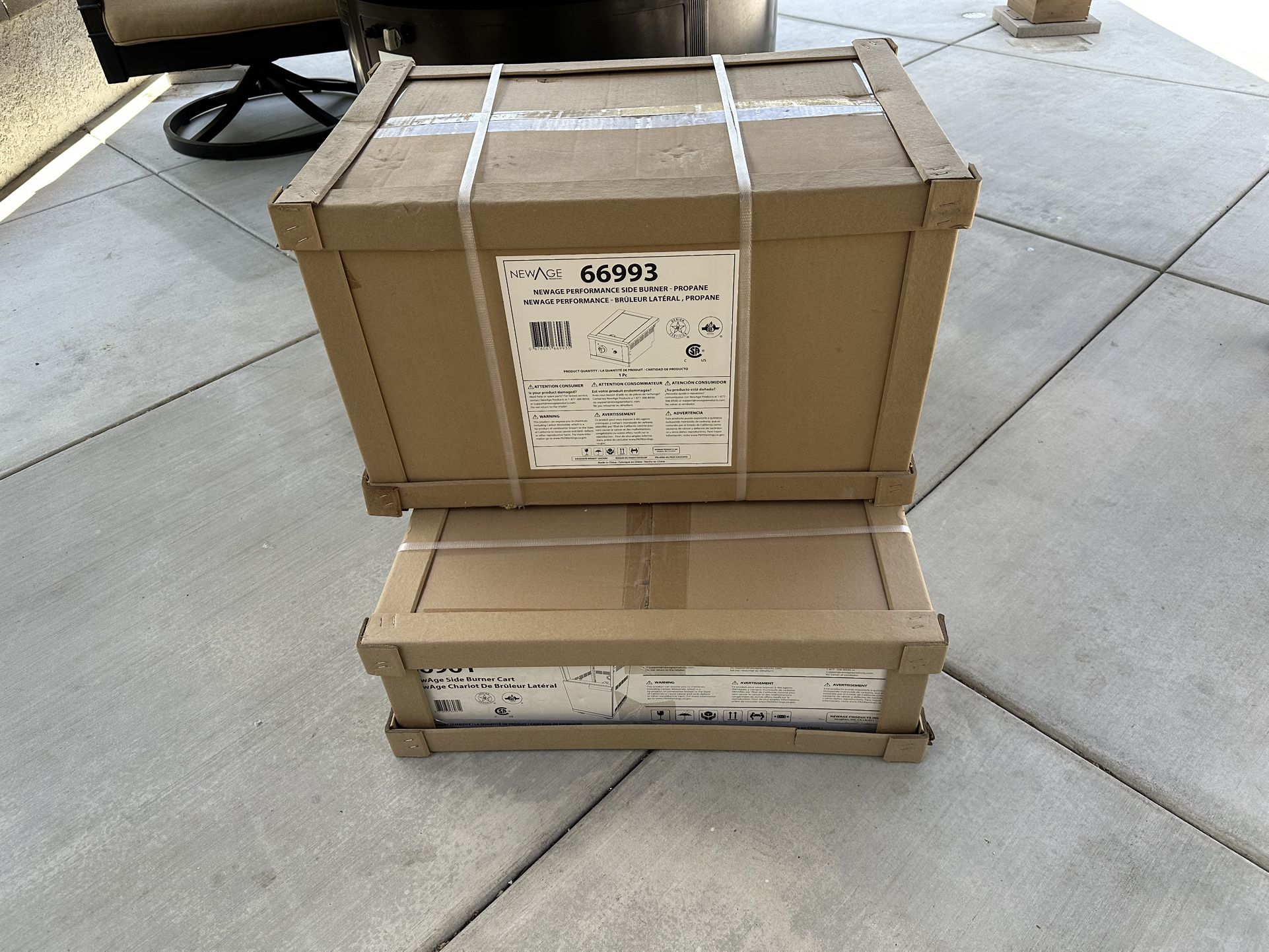 New In Box Newage Stainless Steel Side Burner With Cart!!!!