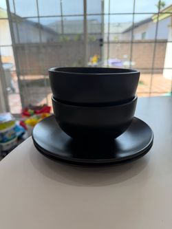 Matte Black Dinnerware Set Plates and Bowls
