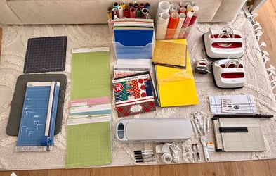 Cricut maker 3 / heat press/ crazy bundle!!