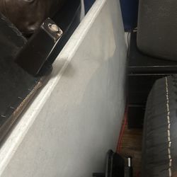 6 ft folding heavy duty plastic table asking 45 firm need gone 