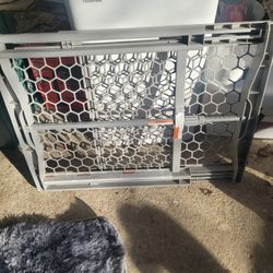 Dog Gate/kids Gate