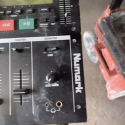 Numark Cd Mix 1 Dj 2-Disc Cd Player/Mixer