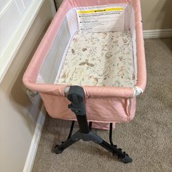 Gently Used Bassinet