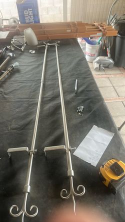 Curtain rods