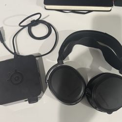 SteelSeries Arctis Pro Wireless Gaming Headset