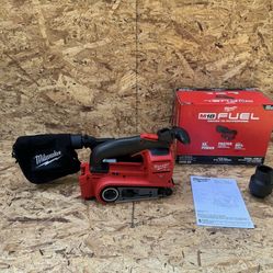 Milwaukee 3”x 18” Belt Sander M18 Fuel Model 2832-20 (Tool Only)