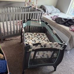 Pack N Play 