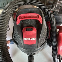 ShopVac 2.5gallon Vacuum 