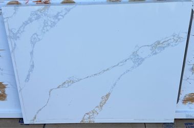 QUARTZ COUNTERTOP