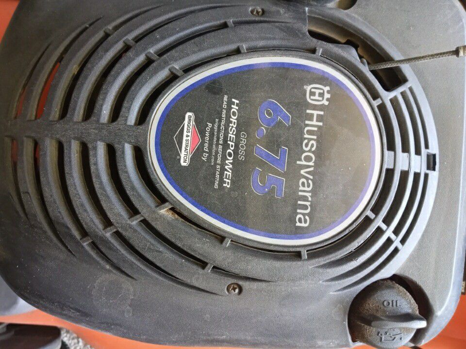 BLACK+DECKER 20 in. 13 AMP Corded Electric Walk Behind Push Lawn Mower(MISSING  BAG) for Sale in La Habra Heights, CA - OfferUp