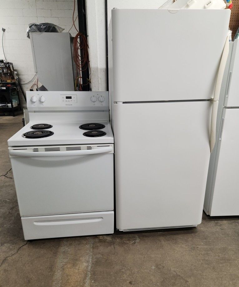 FRIGIDAIRE TOP BOTTOM REFRIGERATOR AND ELECTRIC STOVE DELIVERY IS AVAILABLE 60 DAYS WARRANTY