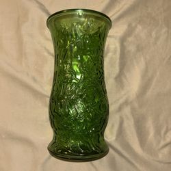 Vtg. Emerald Green Flower Vase. Glass With Pattern