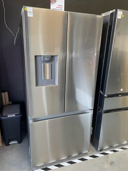 SAMSUNG 30” FRENCH DOOR REFRIGERATOR - SMALL SIZE