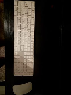 Magic Keyboard