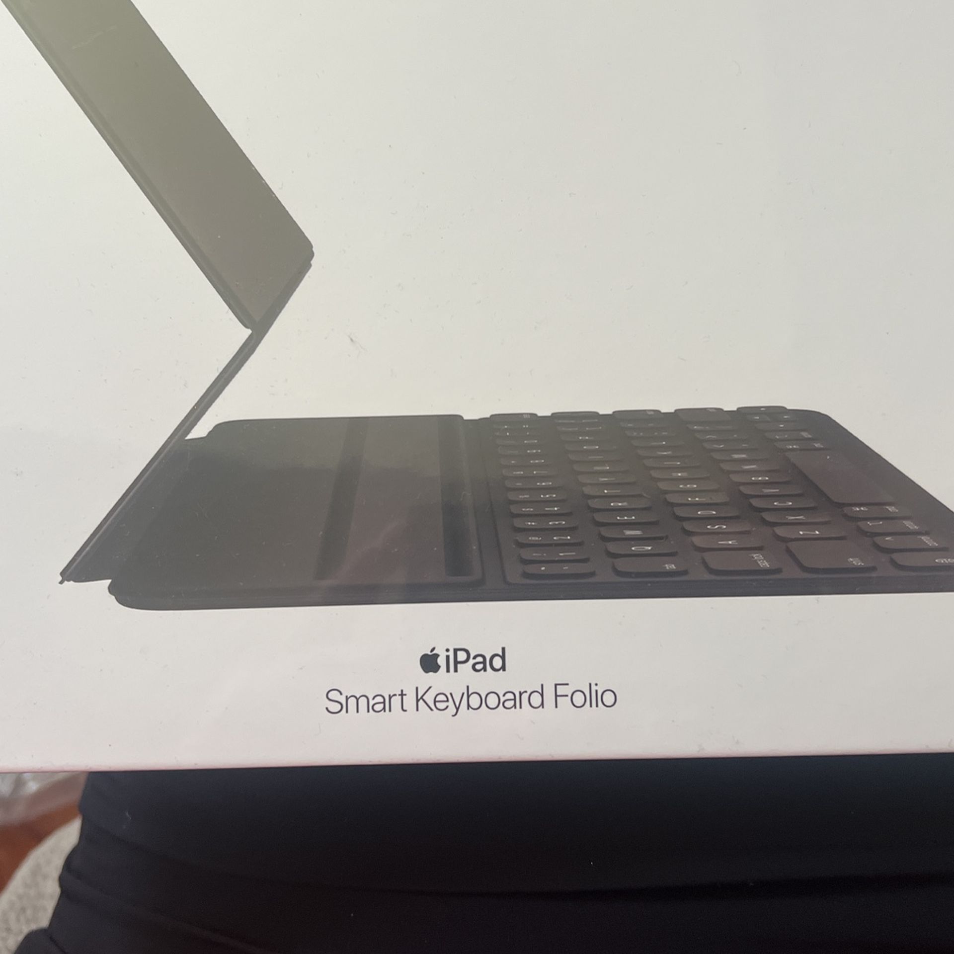 Smart keyboard folio