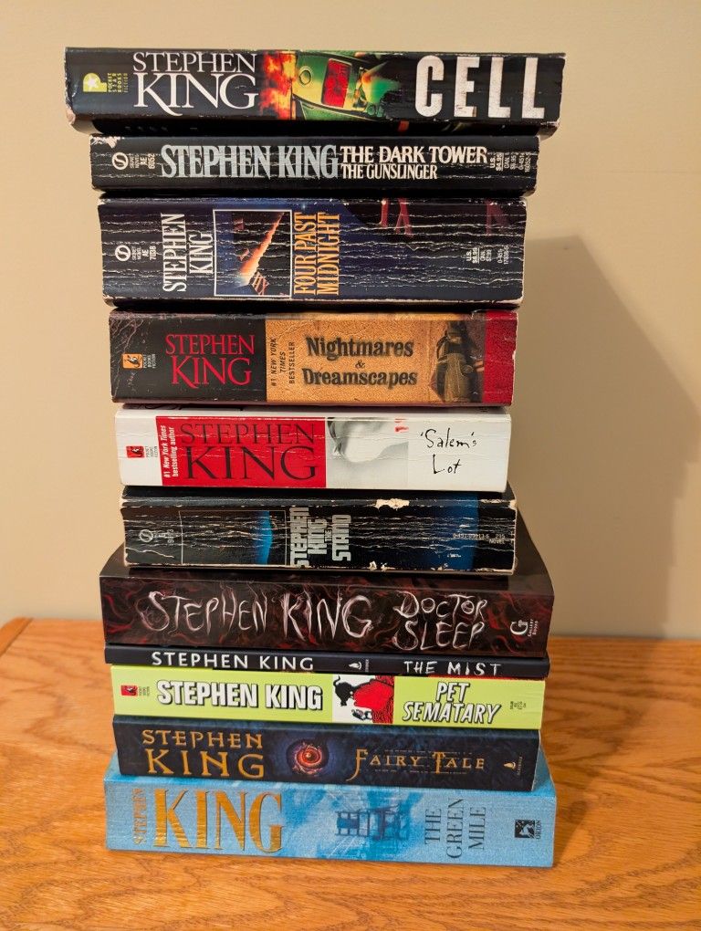 Stephen King Book Lot Collection - 11 Paperback Books
