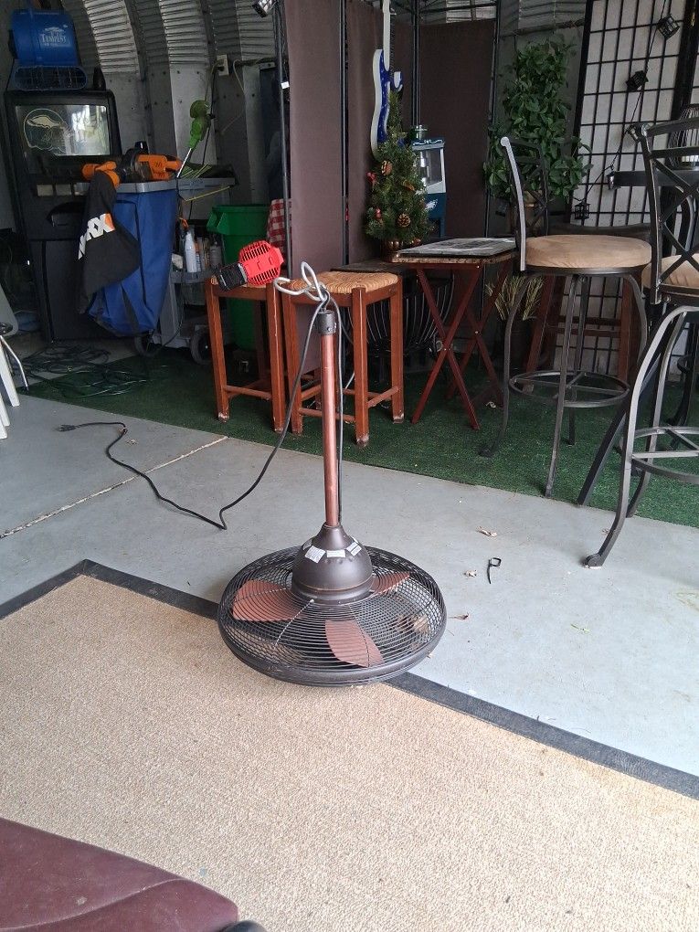 Patio ceiling fan